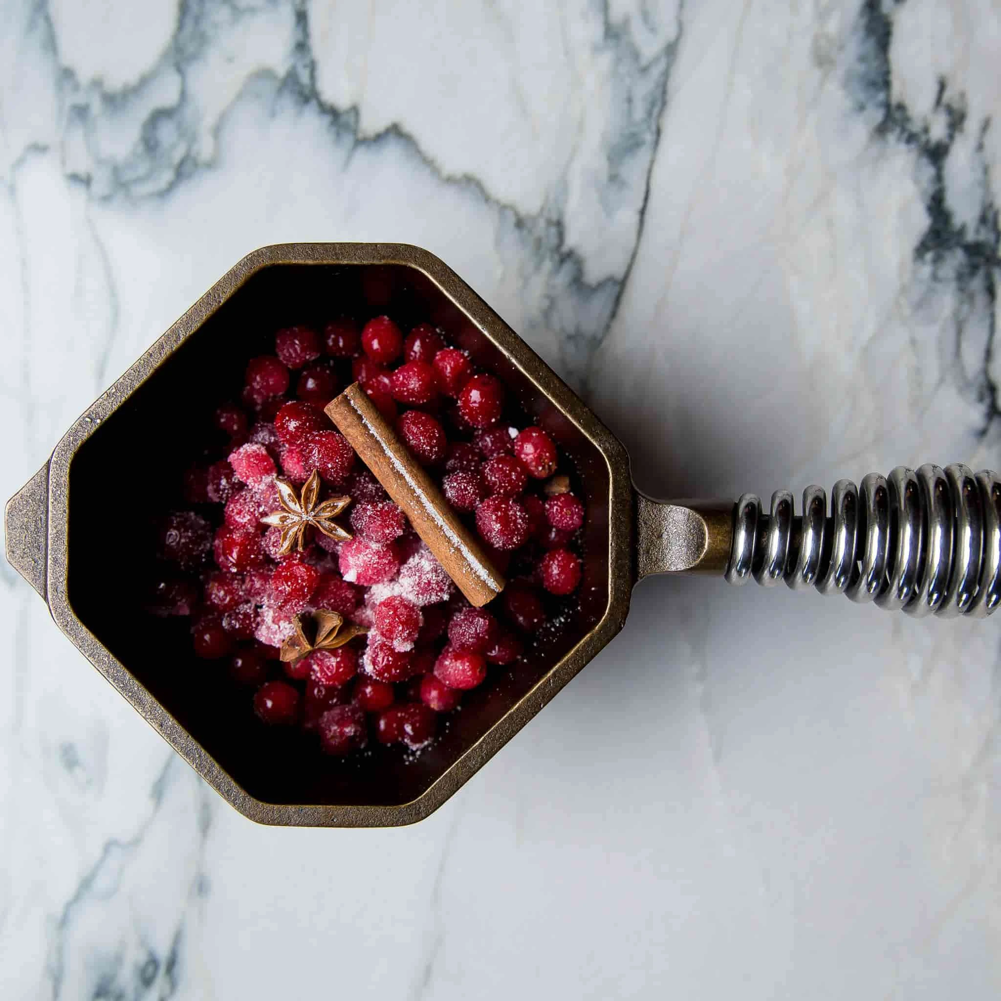 Finex Cast Iron Saucepan, 950ml - Image 3