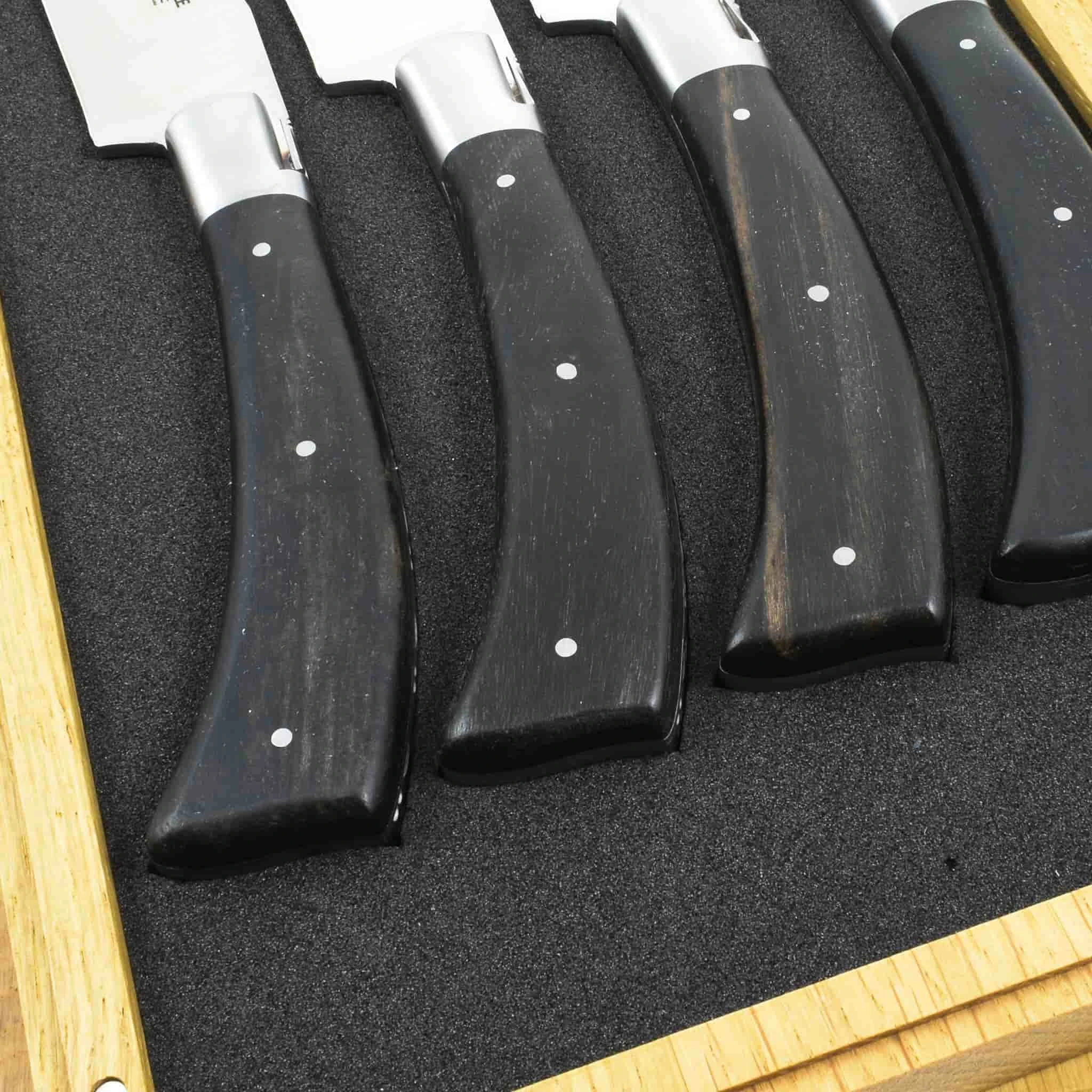 Laguiole En Aubrac Set Of 4 Full Handle American Steak Knives, Ebony - Image 2