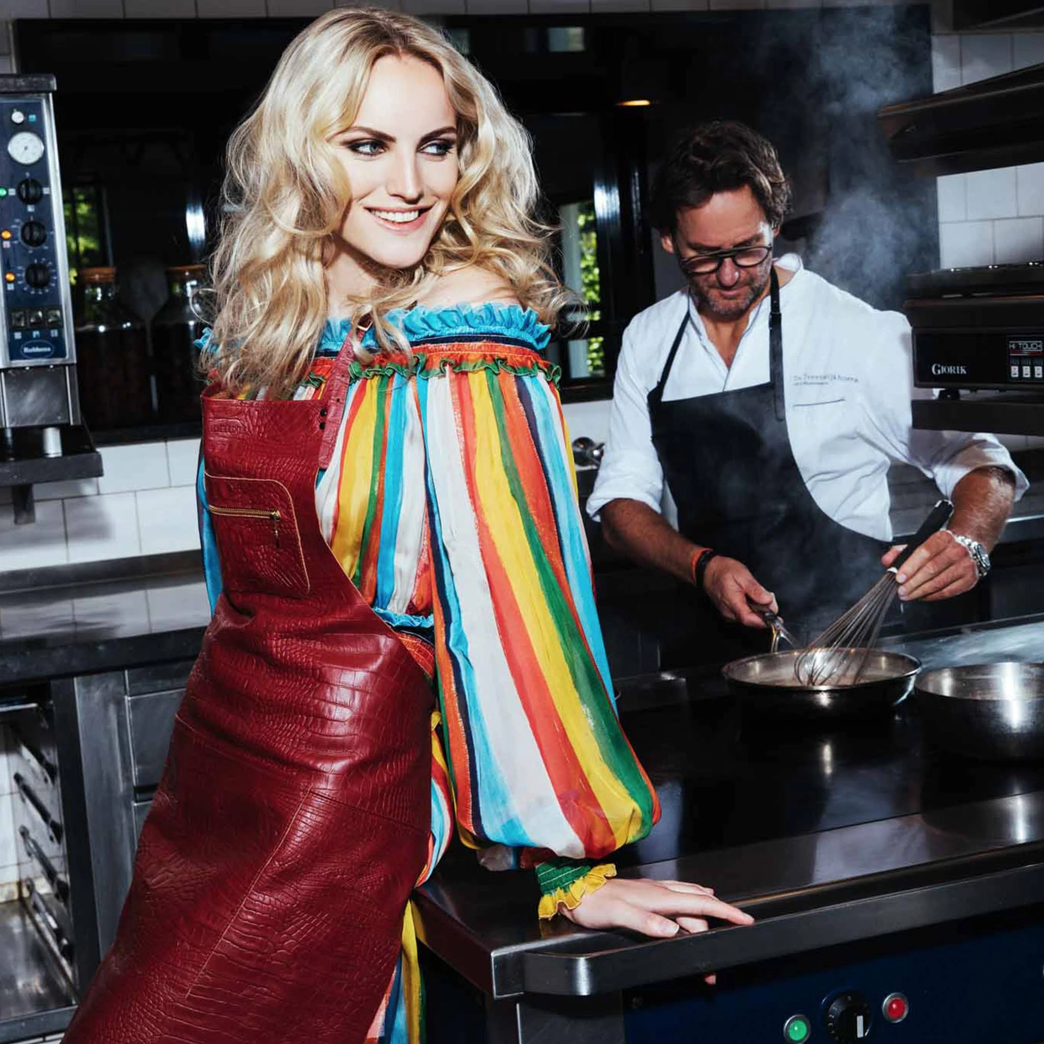 Dutchdeluxes Leather BBQ Apron In Vintage Grey - Image 5